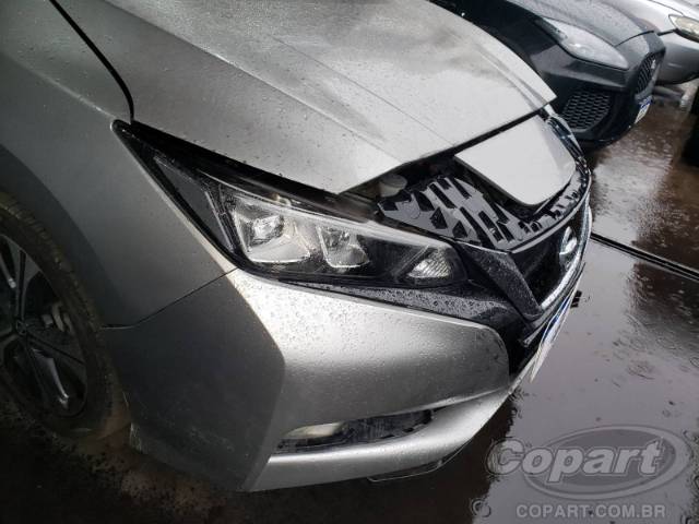 2022 NISSAN LEAF 