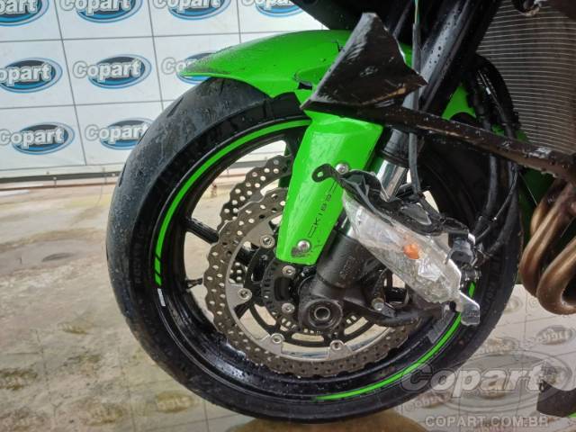 2024 KAWASAKI NINJA ZX-6R 