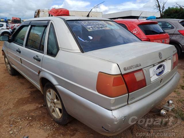 2001 VOLKSWAGEN SANTANA 