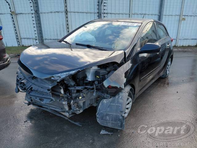 2013 HYUNDAI HB20 