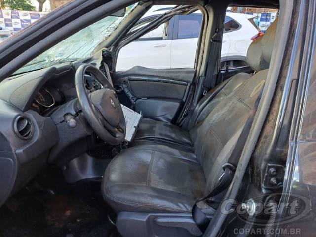 2021 RENAULT DUSTER OROCH 