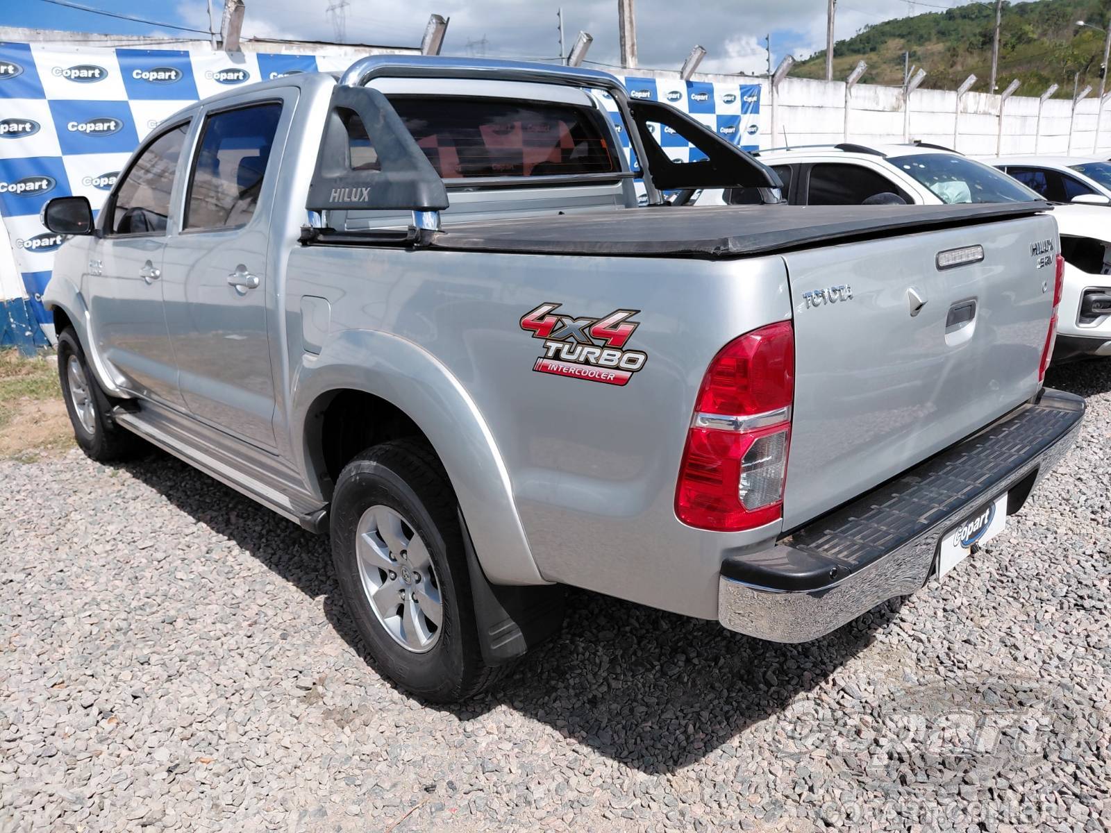 Foto 3: 2014 TOYOTA HILUX CD