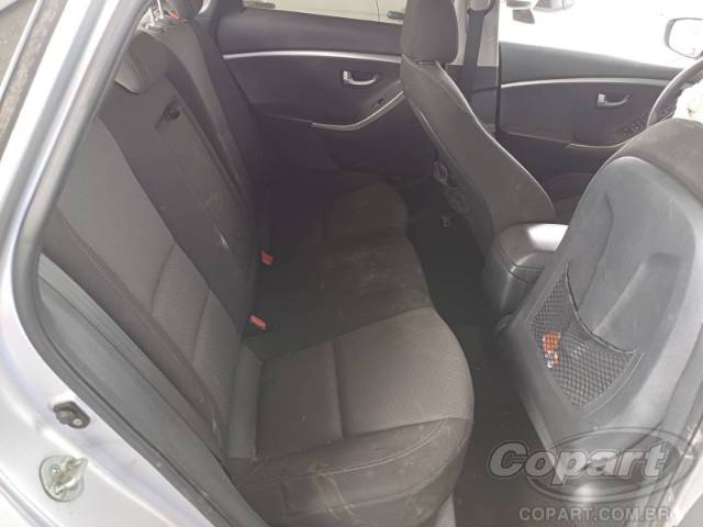 2015 HYUNDAI I30 