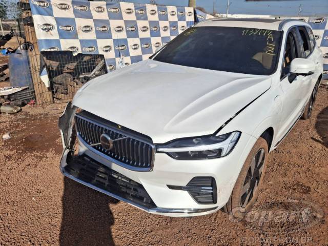 2024 VOLVO XC60 