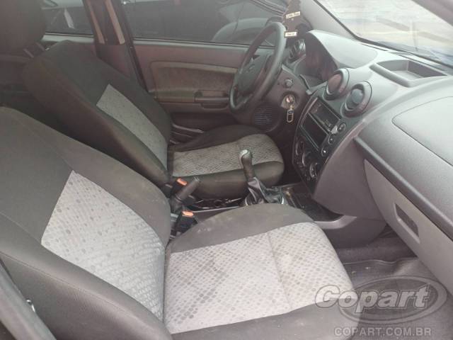 2013 FORD FIESTA 