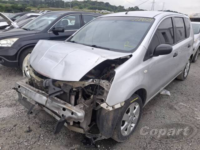 2011 NISSAN LIVINA 