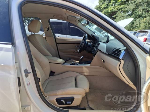 2018 BMW SERIE 3 