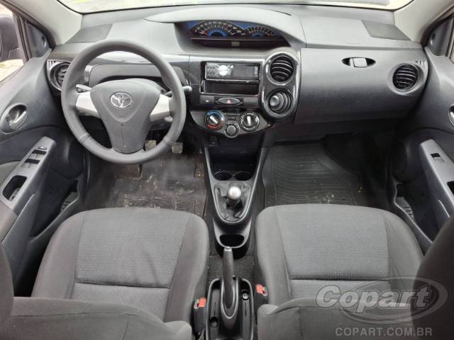 2014 TOYOTA ETIOS SEDA 