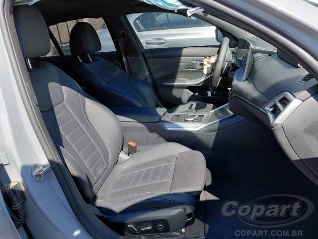 2026 BMW SERIE 3 