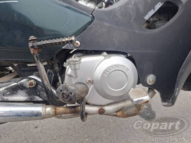 2003 HONDA C 100 