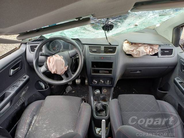 2013 VOLKSWAGEN SPACEFOX 