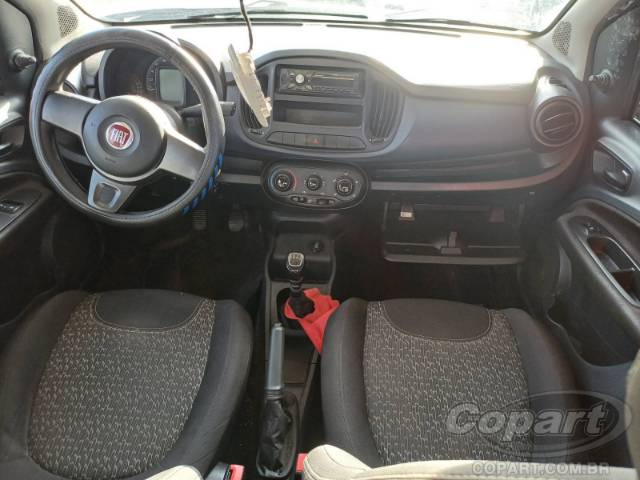 2021 FIAT UNO 