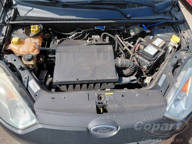 2013 FORD FIESTA 