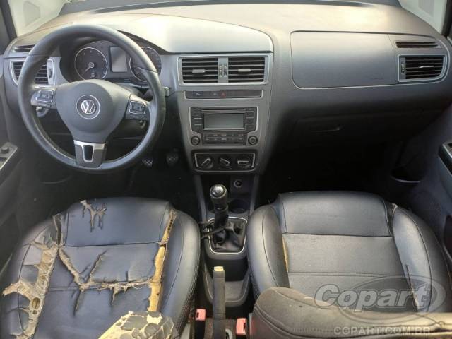 2015 VOLKSWAGEN FOX 