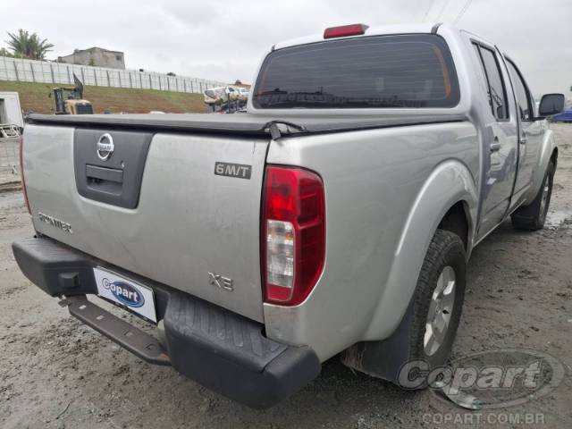 2011 NISSAN FRONTIER CD 
