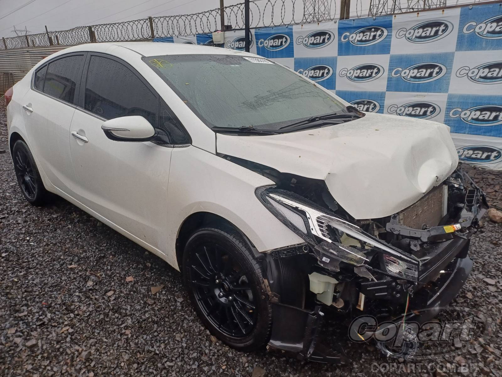 Veículo Hyundai Cerato Kia Cerato SX 1.6 16V 2017 2017 em leilão