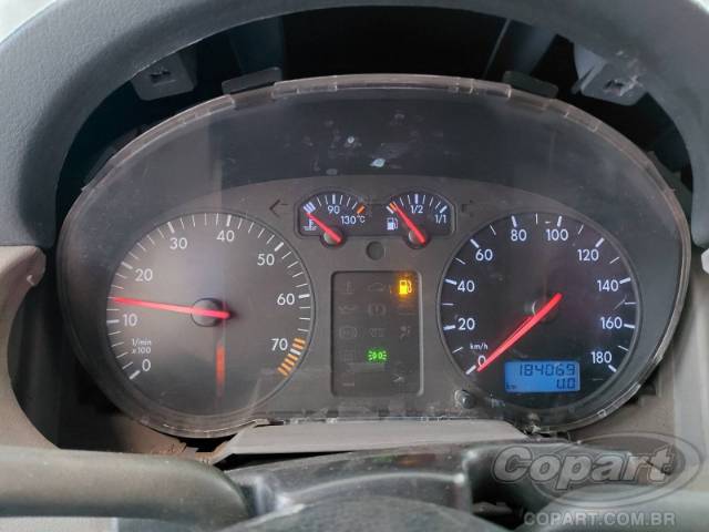 2001 VOLKSWAGEN GOL 