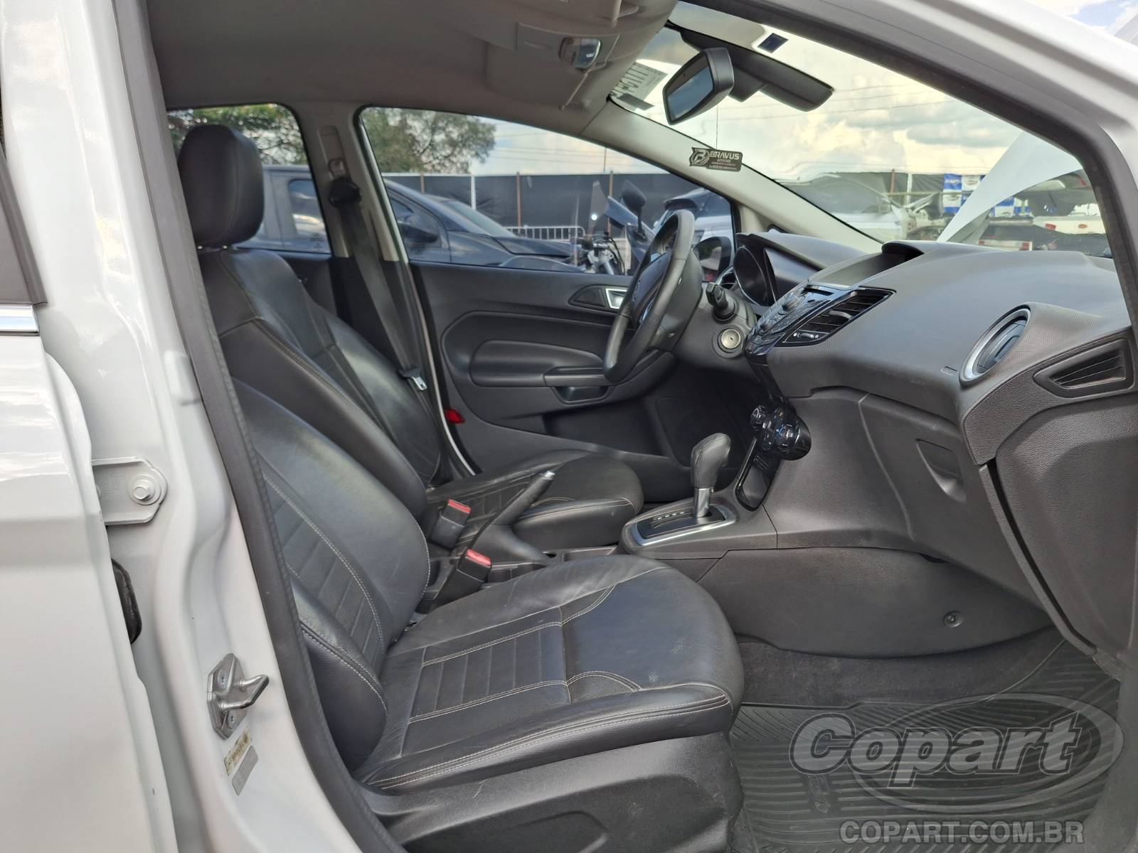2015 FORD FIESTA — foto 5 de 10