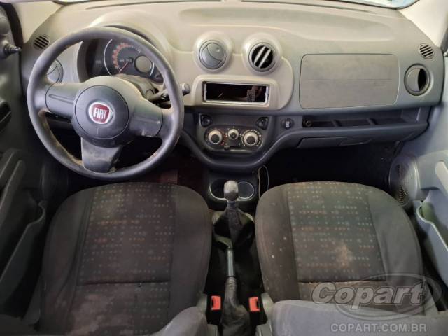 2016 FIAT UNO 