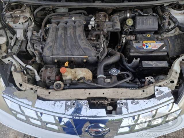 2012 NISSAN GRAND LIVINA 