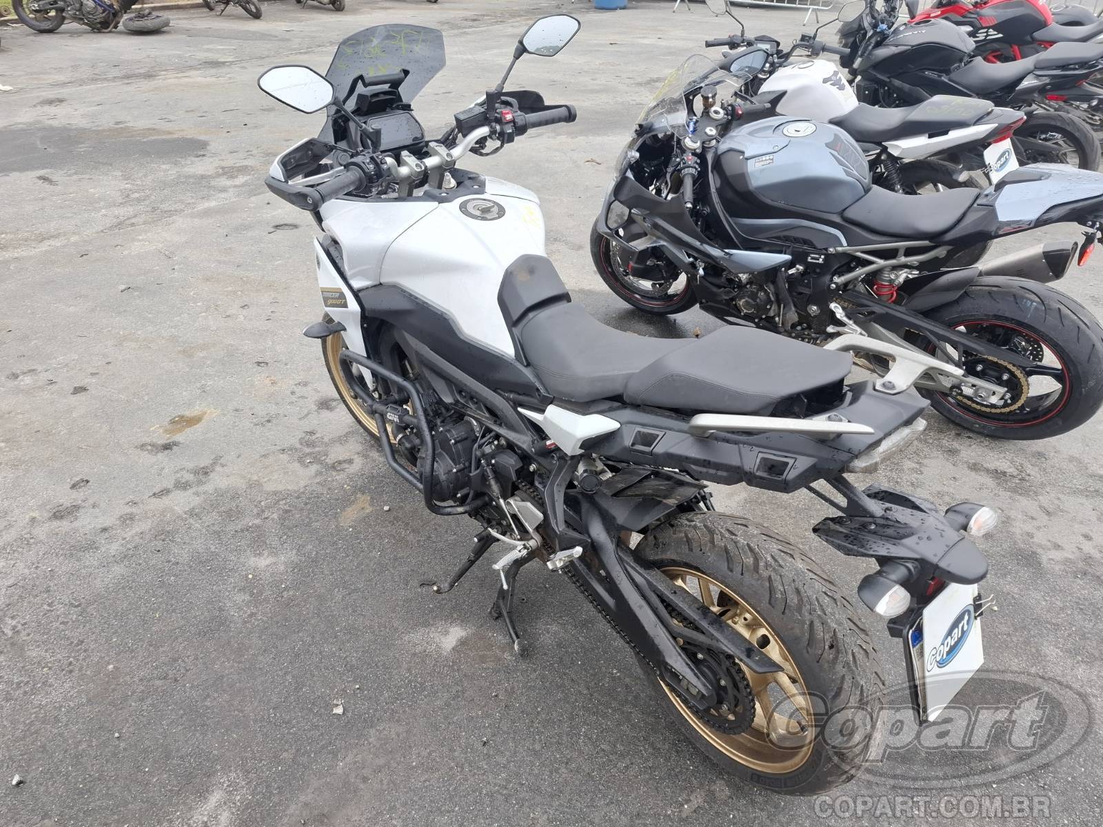 Foto 3: 2025 YAMAHA MT-09 TRACER