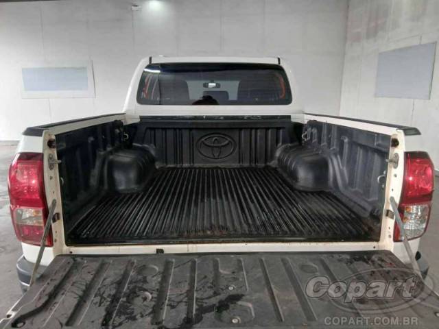 2024 TOYOTA HILUX CD 