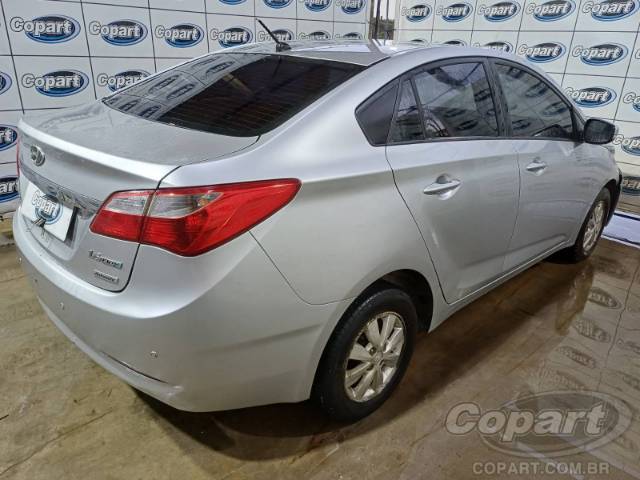 2015 HYUNDAI HB20S 