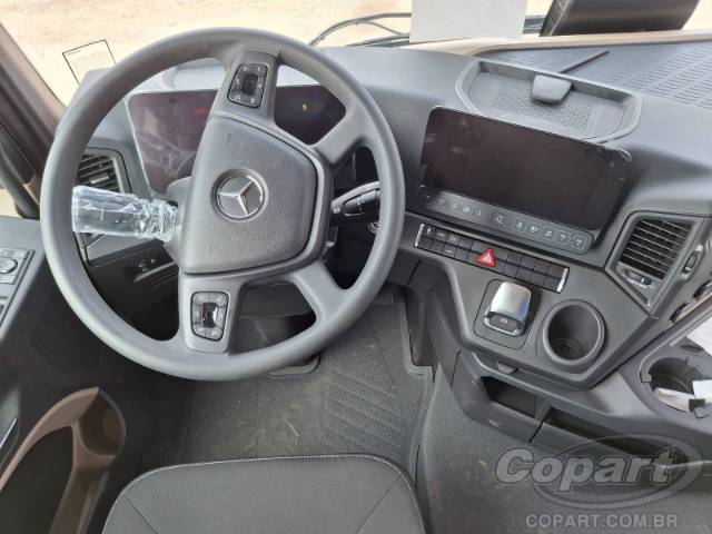 2025 MERCEDES-BENZ Actros 