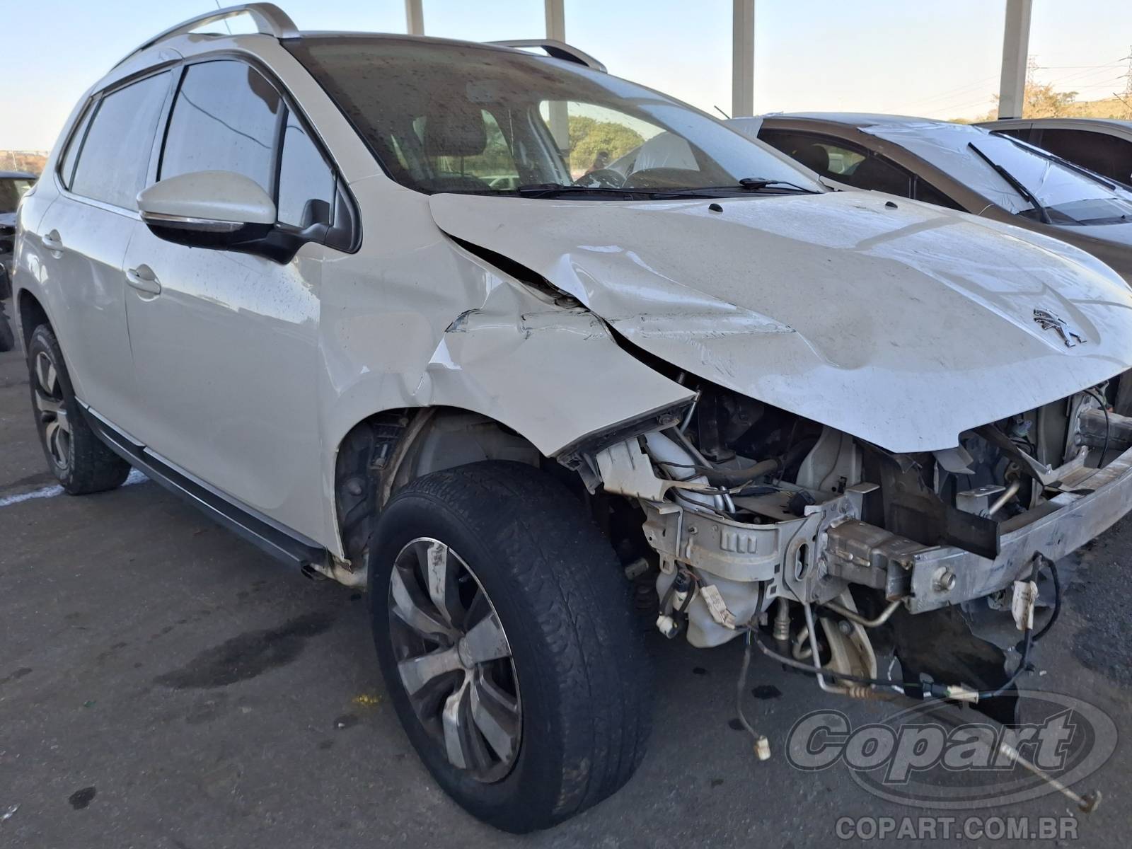 Veículo Peugeot 2008 PEUGEOT 2008 Griffe 1.6 16V VVT 2015 2016 em leilão