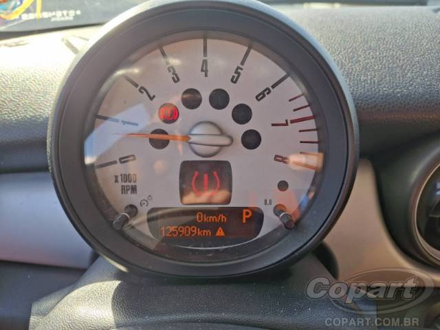 2013 MINI COOPER 