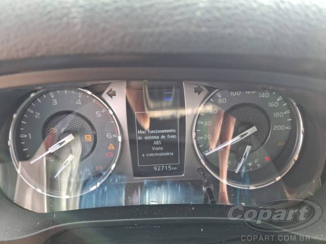 2024 TOYOTA HILUX CD 