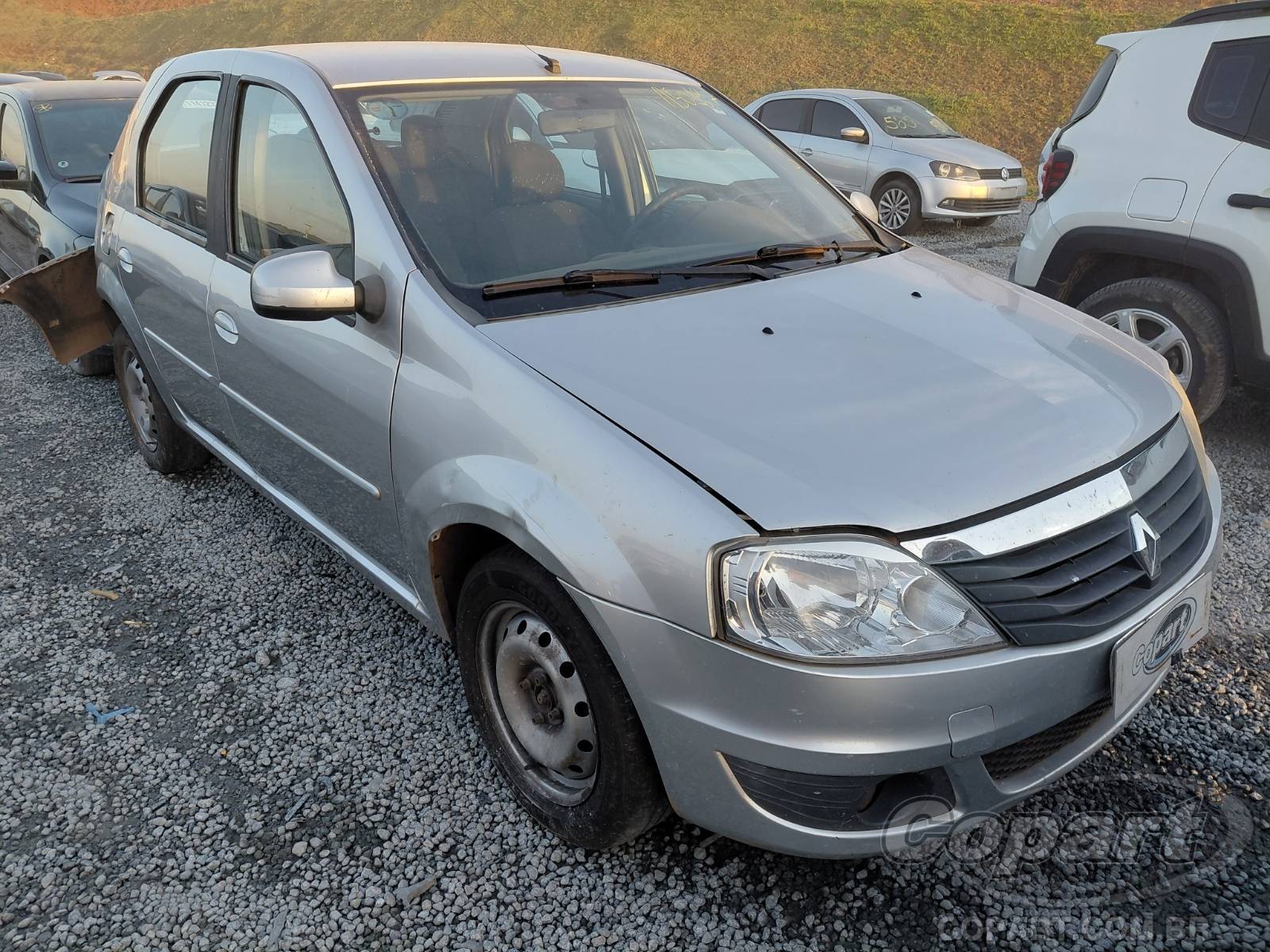 Veículo Renault Logan Renault Logan 1.6 HI-POWER 2013 2013 em leilão