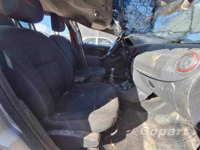 2014 RENAULT SANDERO 