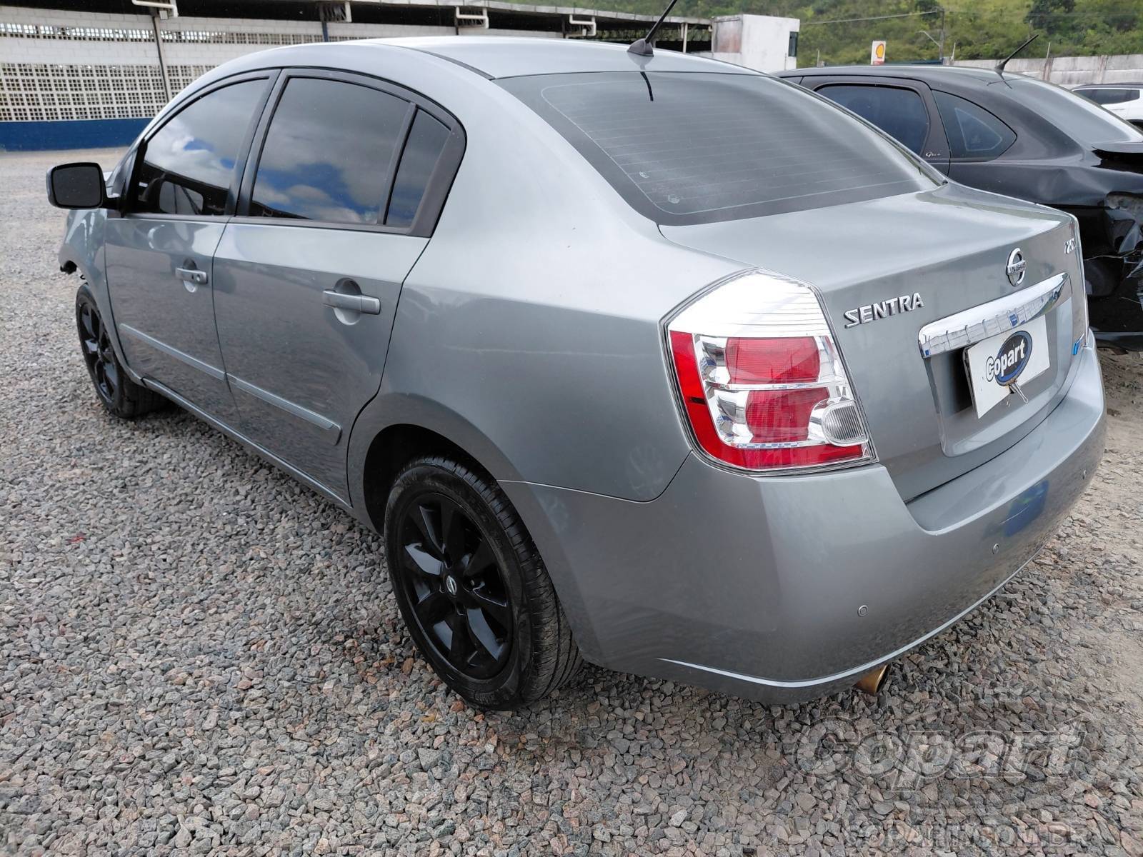 2012 NISSAN SENTRA — foto 3 de 11
