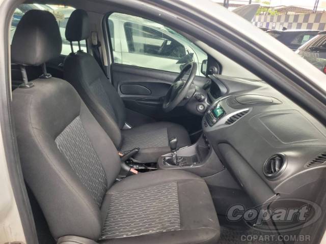 2021 FORD KA SEDAN 