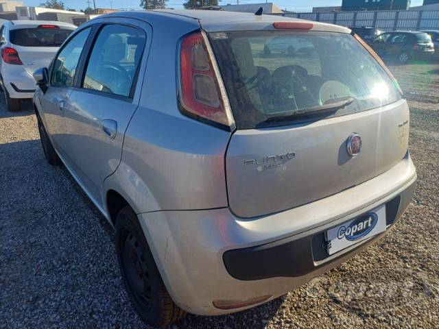 2013 FIAT PUNTO 