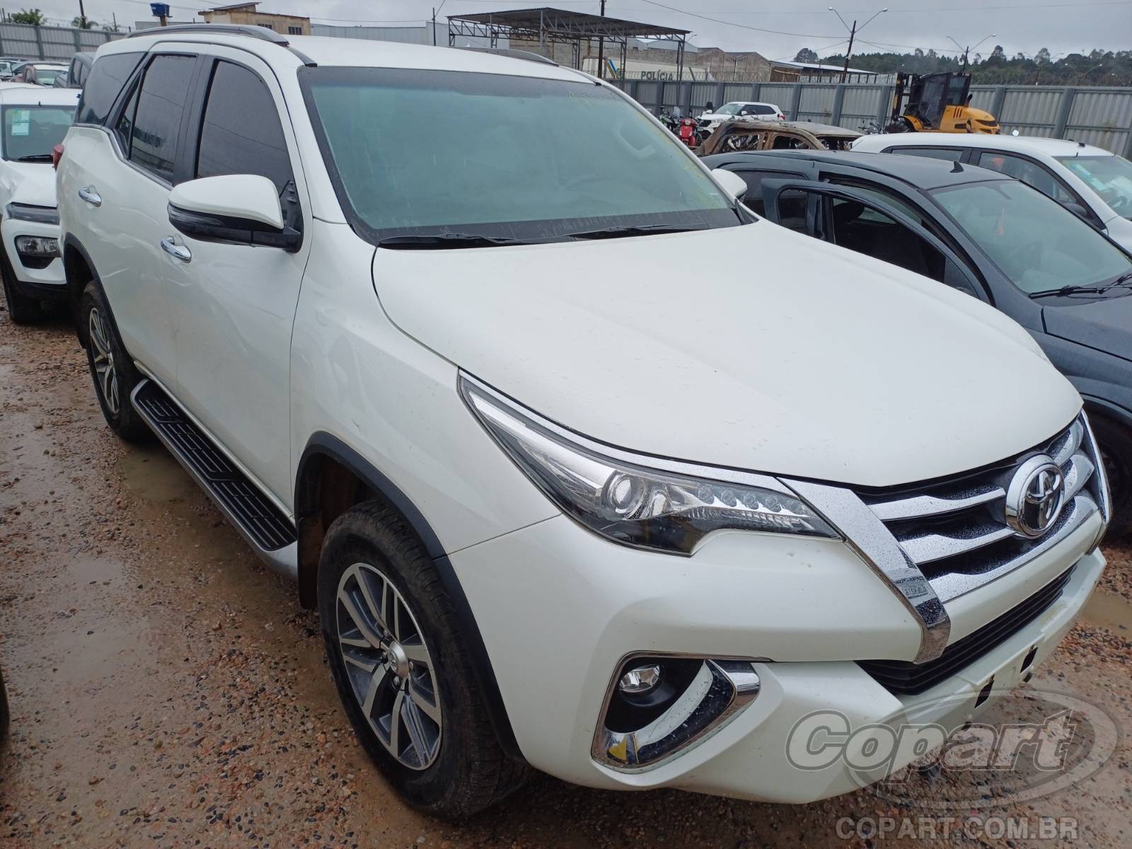 Veículo Toyota SW4 TOYOTA SW4 SRX 2.8 D-4D Turbo 2020 2020 em leilão