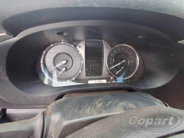 2024 TOYOTA HILUX CD 