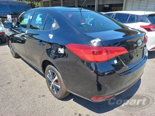 2022 TOYOTA YARIS SEDA 