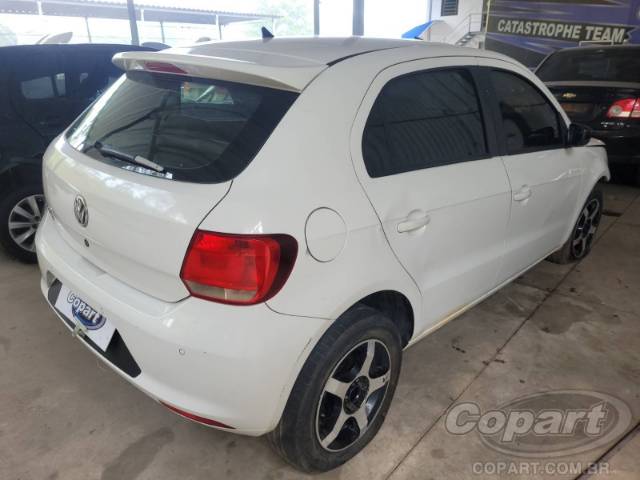 2016 VOLKSWAGEN GOL 