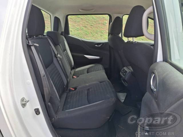 2023 NISSAN FRONTIER CD 