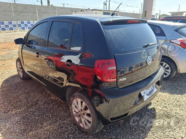 2011 VOLKSWAGEN FOX 