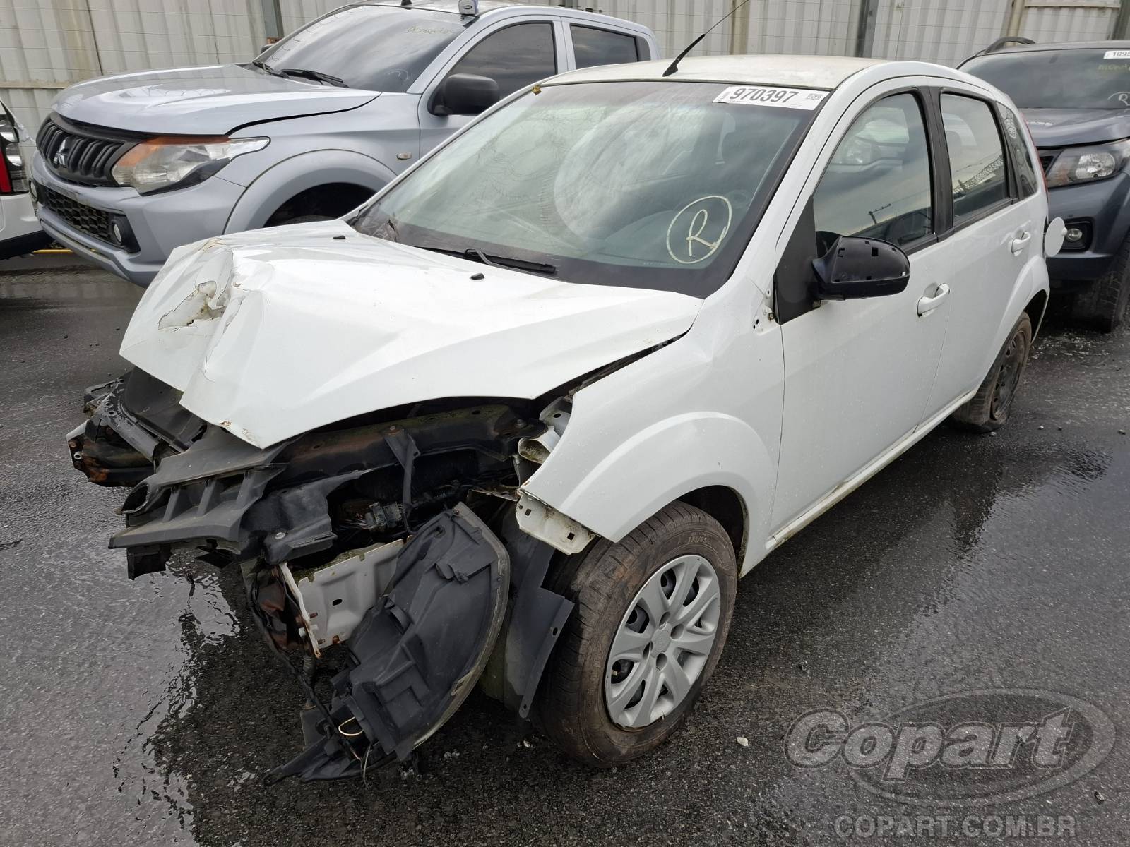 Foto 2: 2014 FORD FIESTA