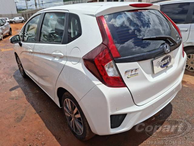 2016 HONDA FIT 
