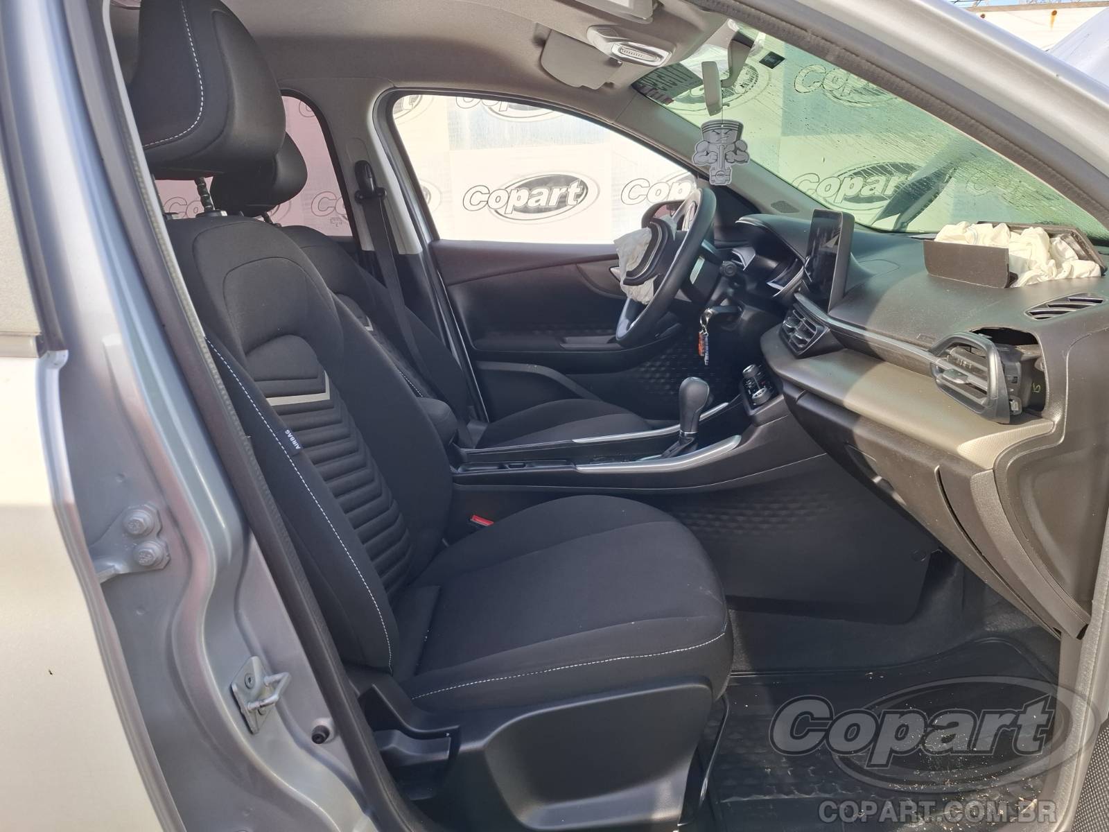Foto 5: 2024 FIAT FASTBACK