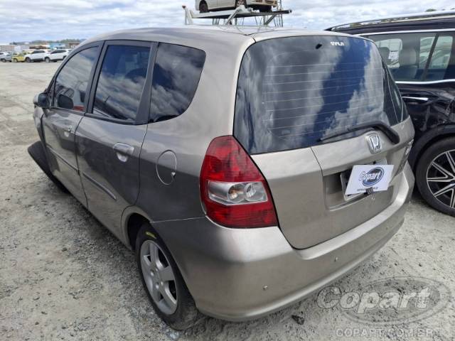2005 HONDA FIT 