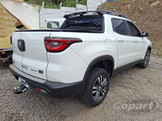 2023 FIAT TORO 