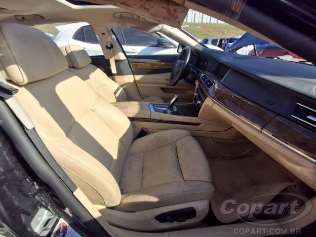 2015 BMW SERIE 7 
