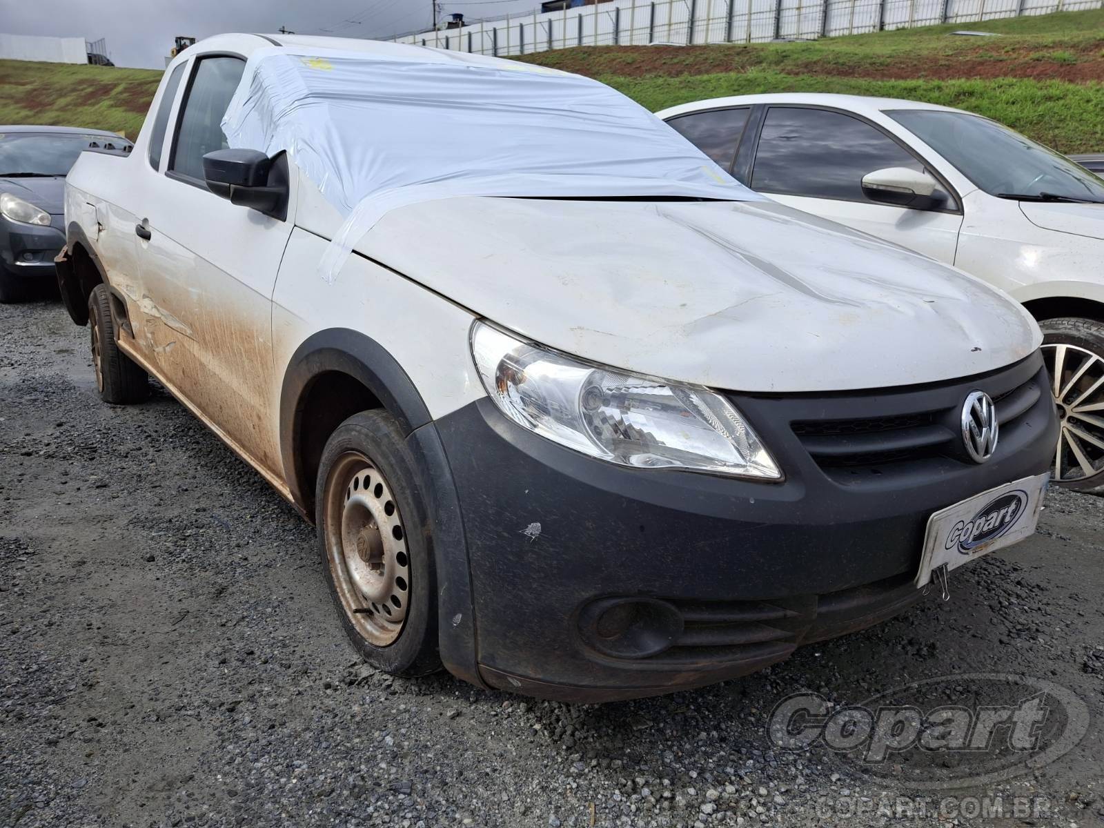 Veículo VW - VolksWagen Saveiro Volkswagen Saveiro CE 1.6 Total Flex 2011 Colisão Média Monta 2011 em leilão