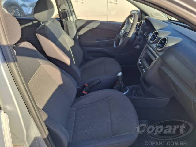 2013 VOLKSWAGEN GOL 